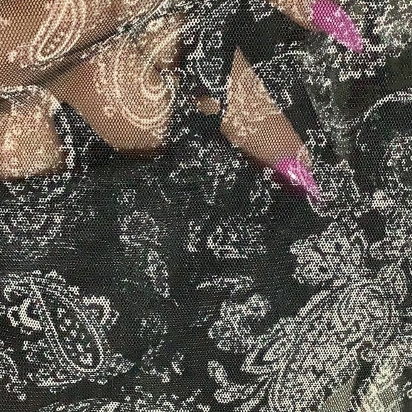 INC International Concept NEW - Sz XS - 2pc tank top and paisley mesh top layer - Picture 4 of 7